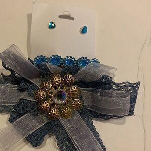 4/$12,NEW, sage green three piece hair set with matching heart shaped earrings.